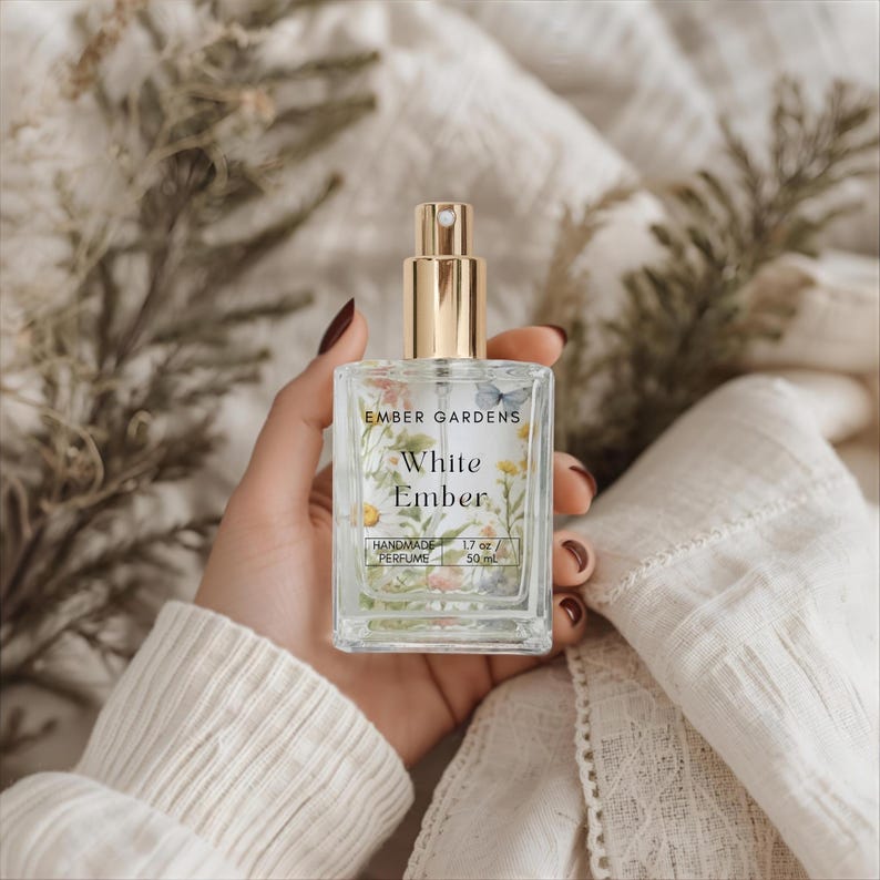 White Ember Perfume | Woodsy Vanilla Winter Perfume Eau de Parfum